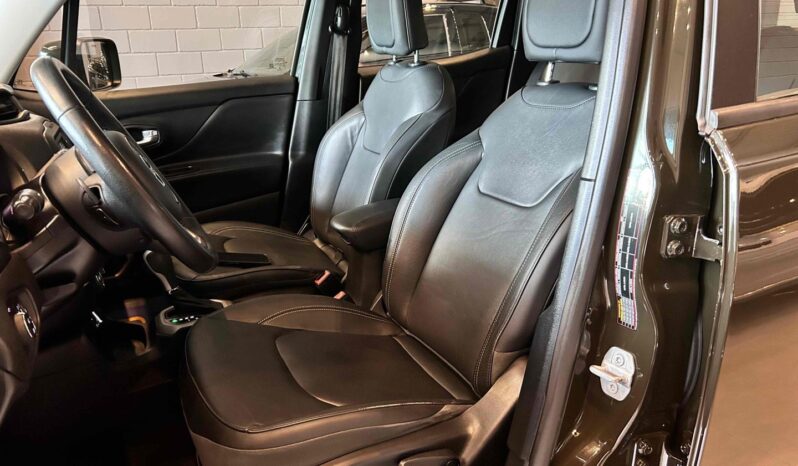 JEEP RENEGADE 1.8 16V FLEX LONGITUDE 4P AUTOMÁTICO – 2017 / 2018 total
