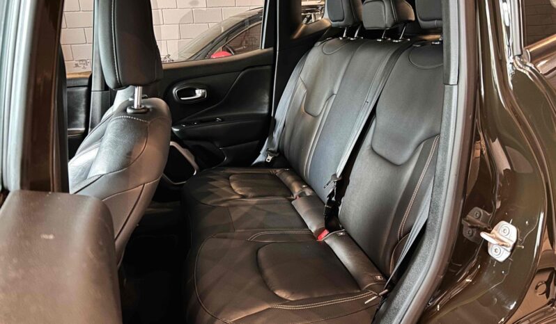 JEEP RENEGADE 1.8 16V FLEX LONGITUDE 4P AUTOMÁTICO – 2017 / 2018 total