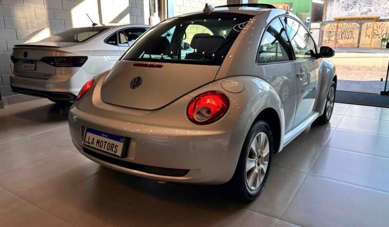 VOLKSWAGEN NEW BEETLE 2.0 MI 8V GASOLINA 2P TIPTRONIC – 2008 / 2009 total