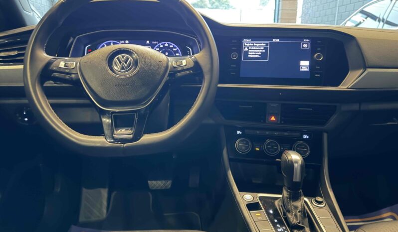 VOLKSWAGEN JETTA 1.4 250 TSI TOTAL FLEX R-LINE TIPTRONIC – 2019 / 2020 total