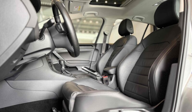 VOLKSWAGEN GOLF 1.4 TSI HIGHLINE 16V TOTAL FLEX 4P TIPTRONIC – 2017 / 2017 total