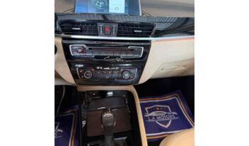 BMW X1 2.0 16V TURBO ACTIVEFLEX SDRIVE20I X-LINE 4P AUTOMÁTICO – 2017 / 2018 total