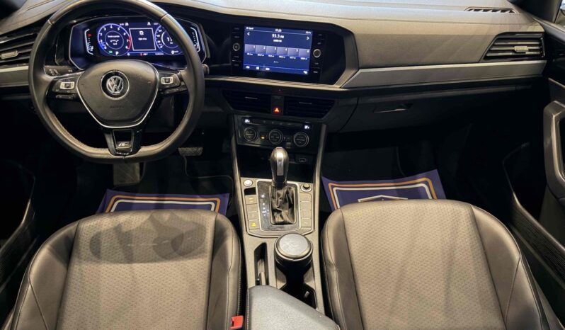 VOLKSWAGEN JETTA 1.4 250 TSI TOTAL FLEX R-LINE TIPTRONIC – 2019 / 2020 total