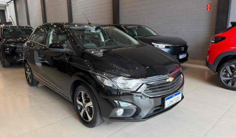 CHEVROLET ONIX 1.4 MPFI LTZ 8V FLEX 4P MANUAL – 2017 / 2018 total