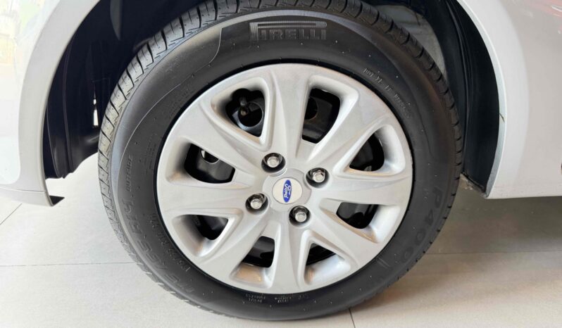 FORD FIESTA 1.6 MPI HATCH 8V FLEX 4P MANUAL – 2010 / 2011 total