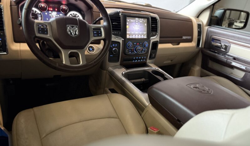 DODGE RAM 6.7 2500 LARAMIE 4X4 CD I6 TURBO DIESEL 4P AUTOMÁTICO – 2015 / 2016 total