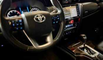 TOYOTA HILUX SW4 2.8 D-4D TURBO DIESEL SRX 7L 4X4 AUTOMÁTICO – 2021 / 2021 total