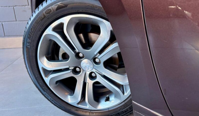 PEUGEOT 208 1.6 GRIFFE 16V FLEX 4P AUTOMÁTICO – 2015 / 2016 total