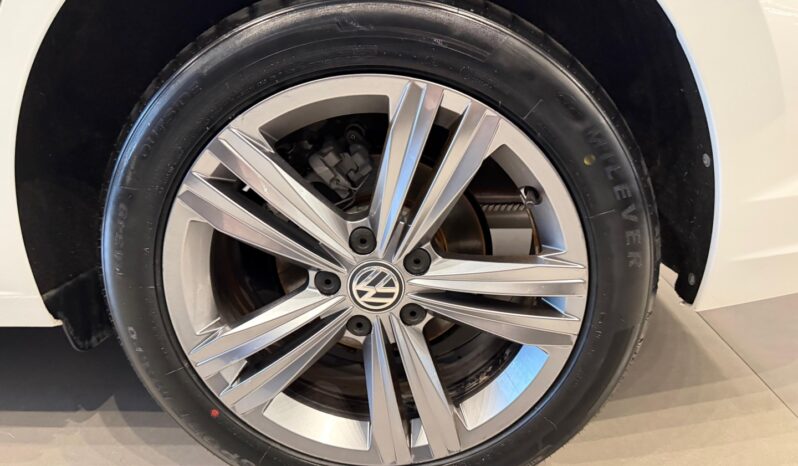 VOLKSWAGEN JETTA 1.4 250 TSI TOTAL FLEX R-LINE TIPTRONIC – 2019 / 2020 total
