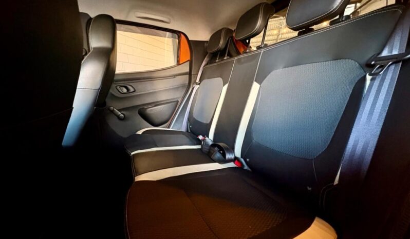 RENAULT KWID 1.0 12V SCE FLEX INTENSE MANUAL – 2017 / 2018 total