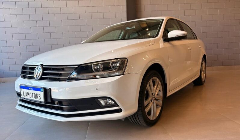 VOLKSWAGEN JETTA 2.0 TSI HIGHLINE 211CV GASOLINA 4P TIPTRONIC – 2015 / 2016 total