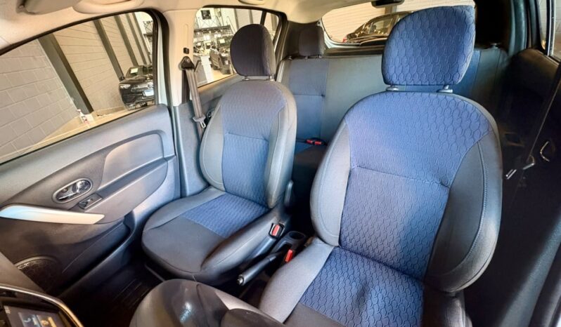 RENAULT SANDERO 1.6 EXPRESSION 8V FLEX 4P MANUAL – 2016 / 2016 total