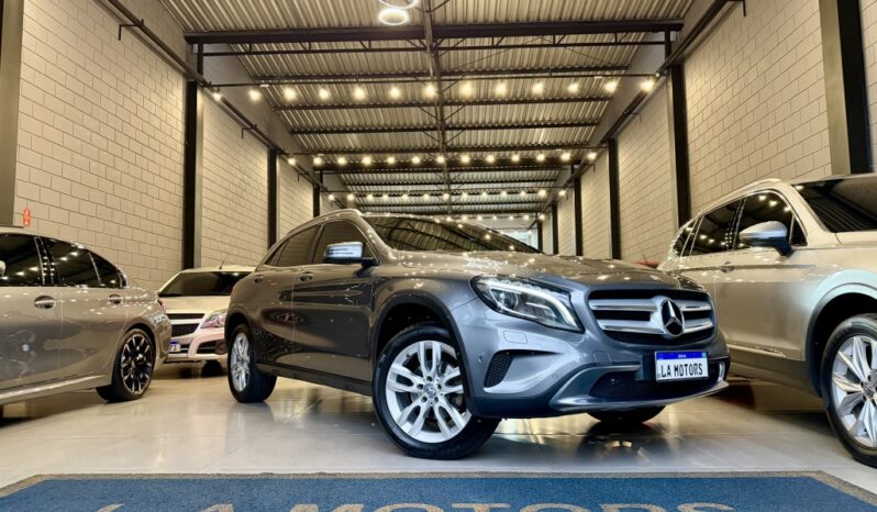 MERCEDES-BENZ GLA 200 1.6 CGI ADVANCE 16V TURBO FLEX 4P AUTOMÁTICO – 2015 / 2016 total