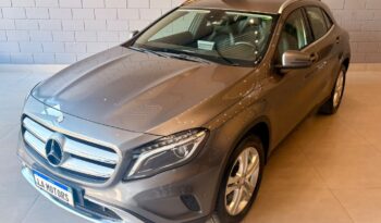 MERCEDES-BENZ GLA 200 1.6 CGI ADVANCE 16V TURBO FLEX 4P AUTOMÁTICO – 2016 / 2017 total