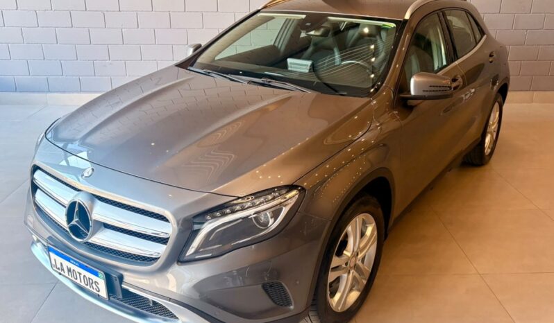 MERCEDES-BENZ GLA 200 1.6 CGI ADVANCE 16V TURBO FLEX 4P AUTOMÁTICO – 2016 / 2017 total
