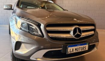 MERCEDES-BENZ GLA 200 1.6 CGI ADVANCE 16V TURBO FLEX 4P AUTOMÁTICO – 2016 / 2017 total