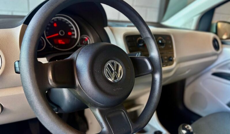 VOLKSWAGEN UP 1.0 TSI MOVE UP 12V FLEX 4P MANUAL – 2016 / 2017 total