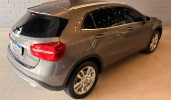 MERCEDES-BENZ GLA 200 1.6 CGI ADVANCE 16V TURBO FLEX 4P AUTOMÁTICO – 2015 / 2016 total