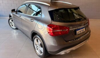 MERCEDES-BENZ GLA 200 1.6 CGI ADVANCE 16V TURBO FLEX 4P AUTOMÁTICO – 2016 / 2017 total