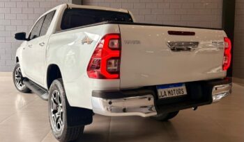 TOYOTA HILUX 2.8 D-4D TURBO DIESEL CD SRX 4X4 AUTOMÁTICO – 2022 / 2023 total