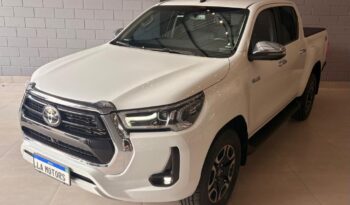 TOYOTA HILUX 2.8 D-4D TURBO DIESEL CD SRX 4X4 AUTOMÁTICO – 2022 / 2023 total