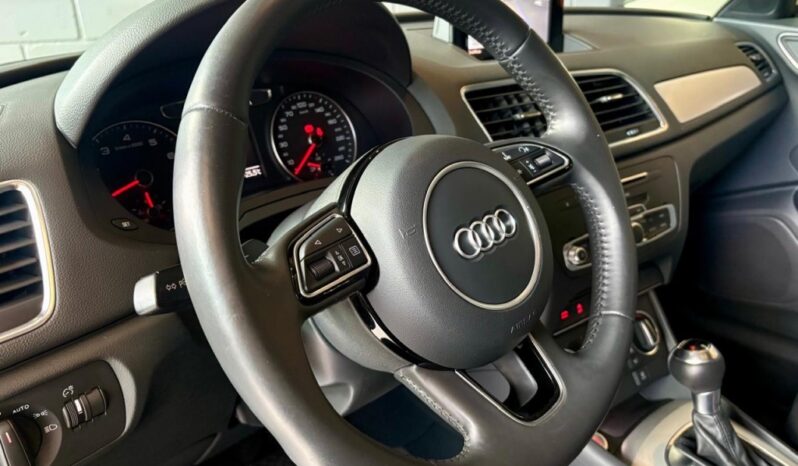 AUDI Q3 1.4 TFSI AMBIENTE FLEX 4P S TRONIC – 2017 / 2018 total