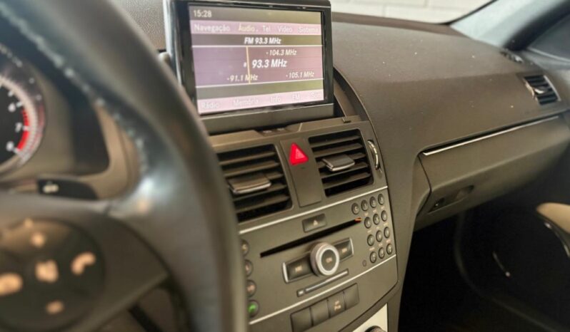 MERCEDES-BENZ C 300 3.0 AVANTGARDE V6 24V GASOLINA 4P AUTOMÁTICO – 2010 / 2011 total